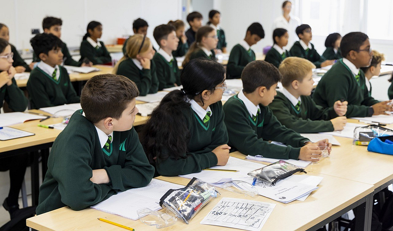 Greenshaw High School0128