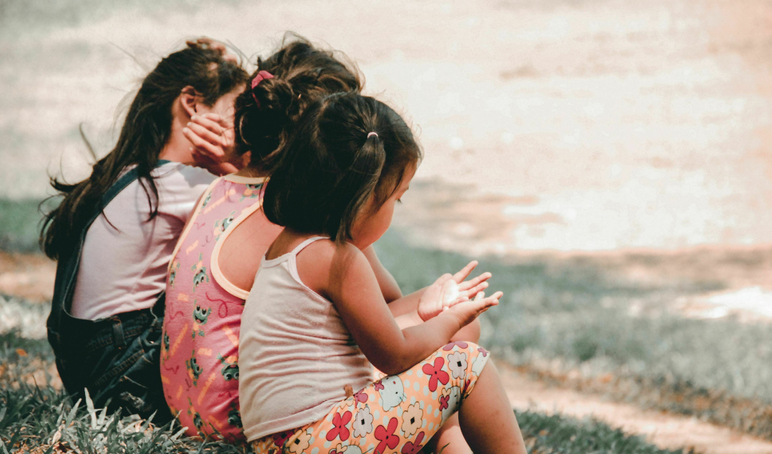 3 girls charlein gracia 682270 unsplash
