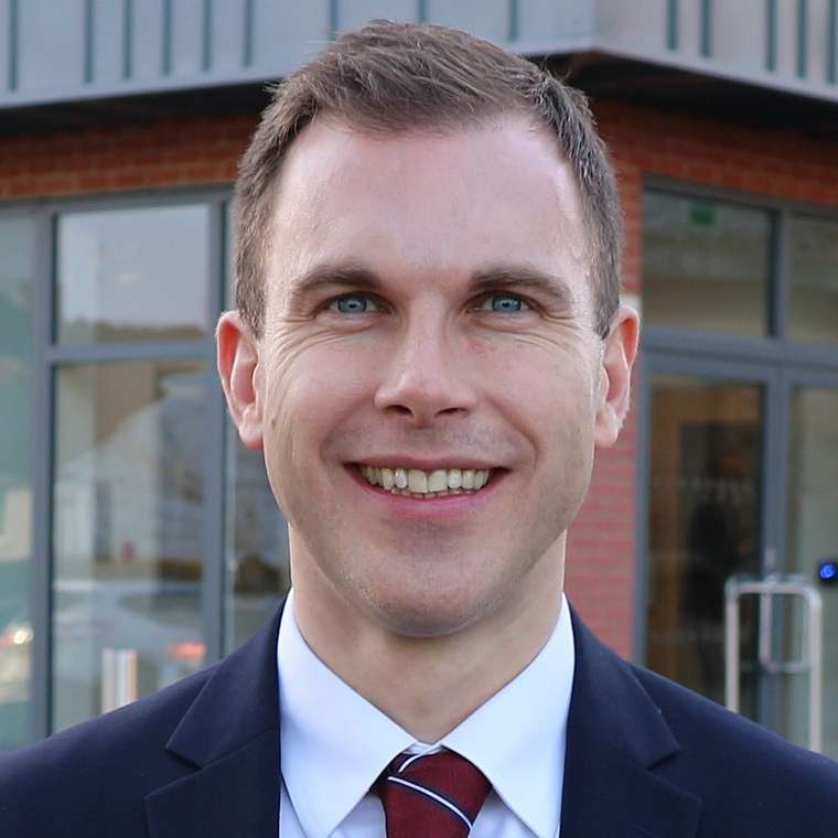 Chris Nicolas